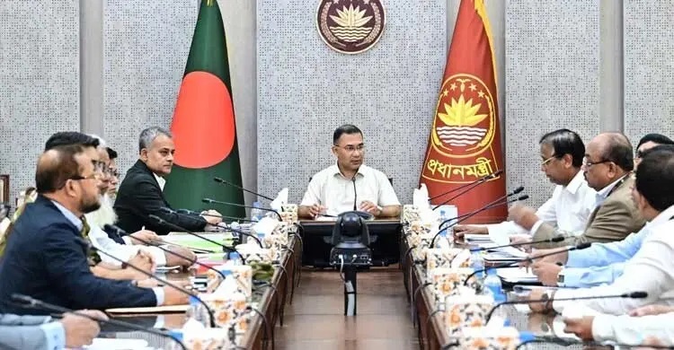 যানজট নিরসনে বৃত্তাকার সড়ক নির্মাণ কাজের গতি বাড়ানোর নির্দেশ প্রধানমন্ত্রীর